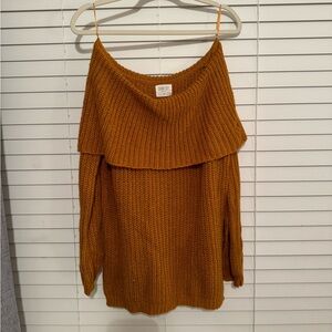 Off the shoulder sweater. Perfect for thanksgiving!!!